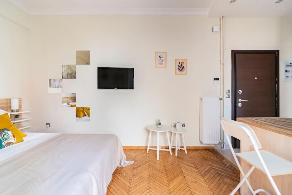 Cozy In Apartment Athens